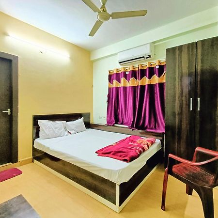Rest Inn Hotel Newtown Road Near Tata Medical 콜카타 외부 사진