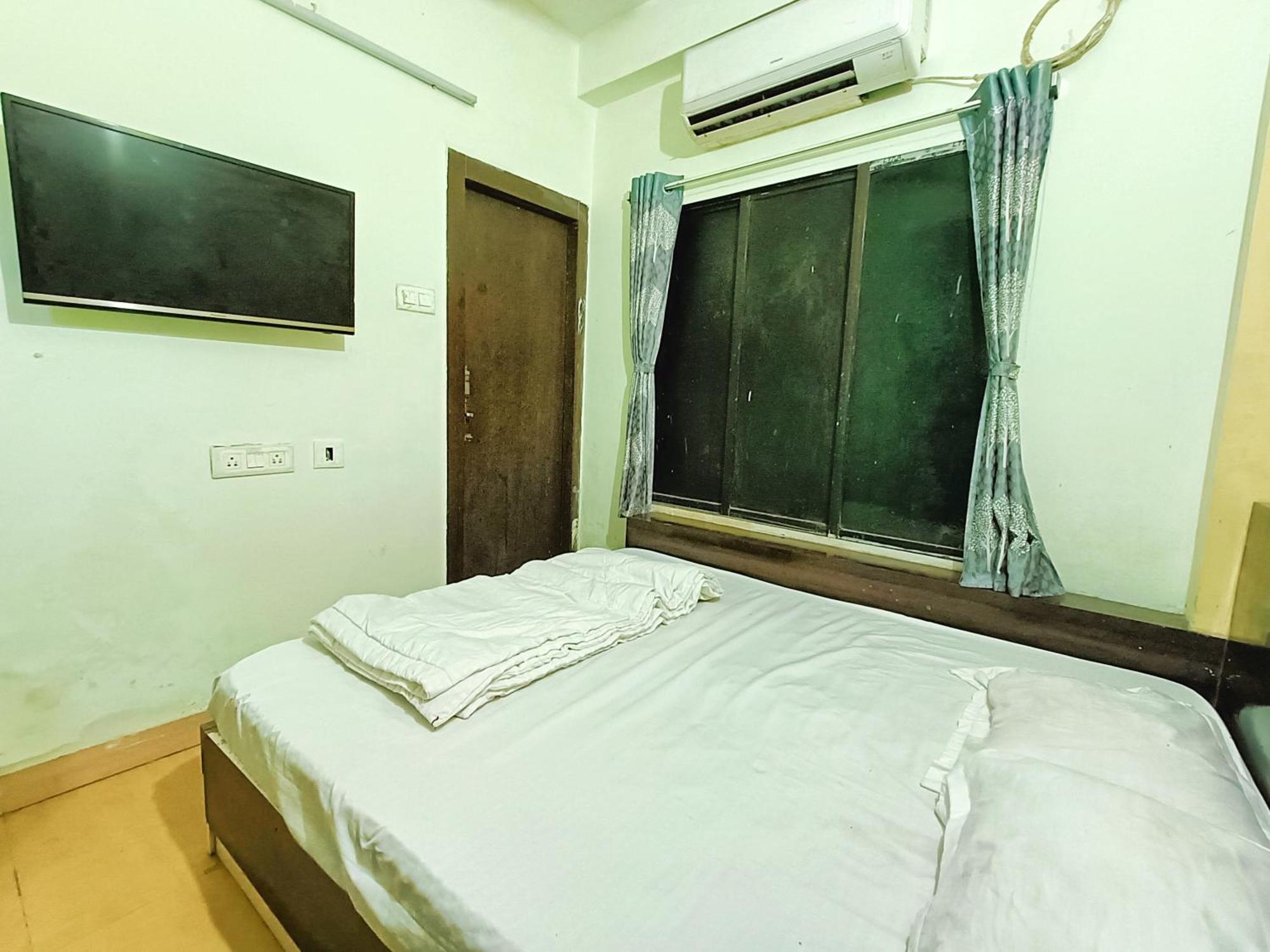 Rest Inn Hotel Newtown Road Near Tata Medical 콜카타 외부 사진